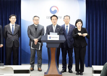 론스타, ‘배상금 0원’ 판정에 “실망…새로운 소송 제기검토”