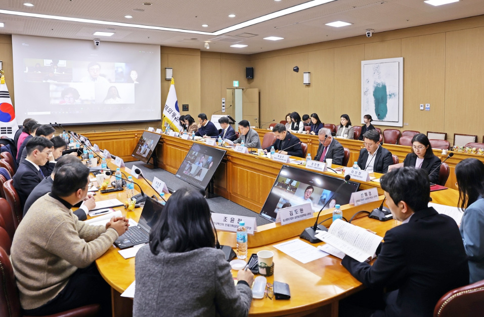 한인회장단·한상·차세대 포괄하는 '세계한인대회' 신설한다 1 재외동포청 1