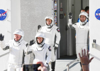 NASA, 우주비행사 건강문제로 우주정거장 임무 단축…최초 사례