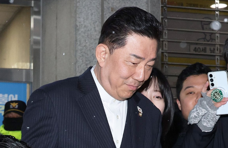 與 윤리심판원, '비위 의혹' 김병기 제명 의결…"중대성 고려" 1 13 김병기