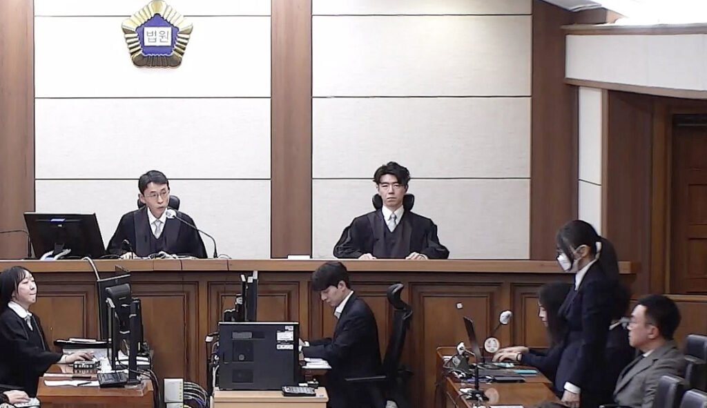 김건희 주가조작 고발 6년 만에 무죄…"공모 인정 어려워" 1 28 김건희
