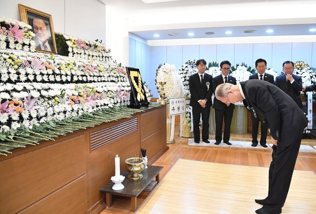 이해찬 前총리 빈소 이틀째 추모발길…야당 인사들도 조문 1 28 반기문조문