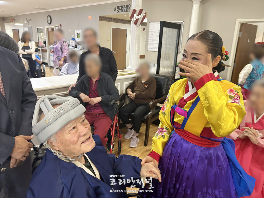 2 2 허현숙·김형선·안리자·이경도 그리고 이상진 ‘설날의 기적2