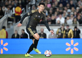 손흥민, 메시 침묵한 MLS 개막전서 리그 첫 도움…LAFC 3-0 완승