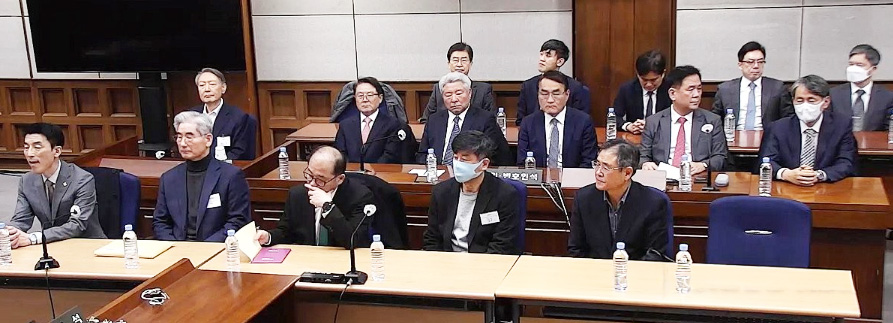 尹 '무기징역' 1심 항소한 내란특검 "독재하려 계엄 장기 준비" 1 27 내란우두머리