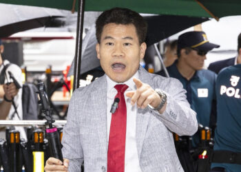 경찰, ‘李대통령 허위사실 유포’ 혐의 전한길 12일 소환