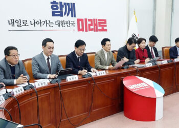 국힘, 李대통령 대한상의 ‘가짜뉴스’ 질타에 “비이성적 대처”