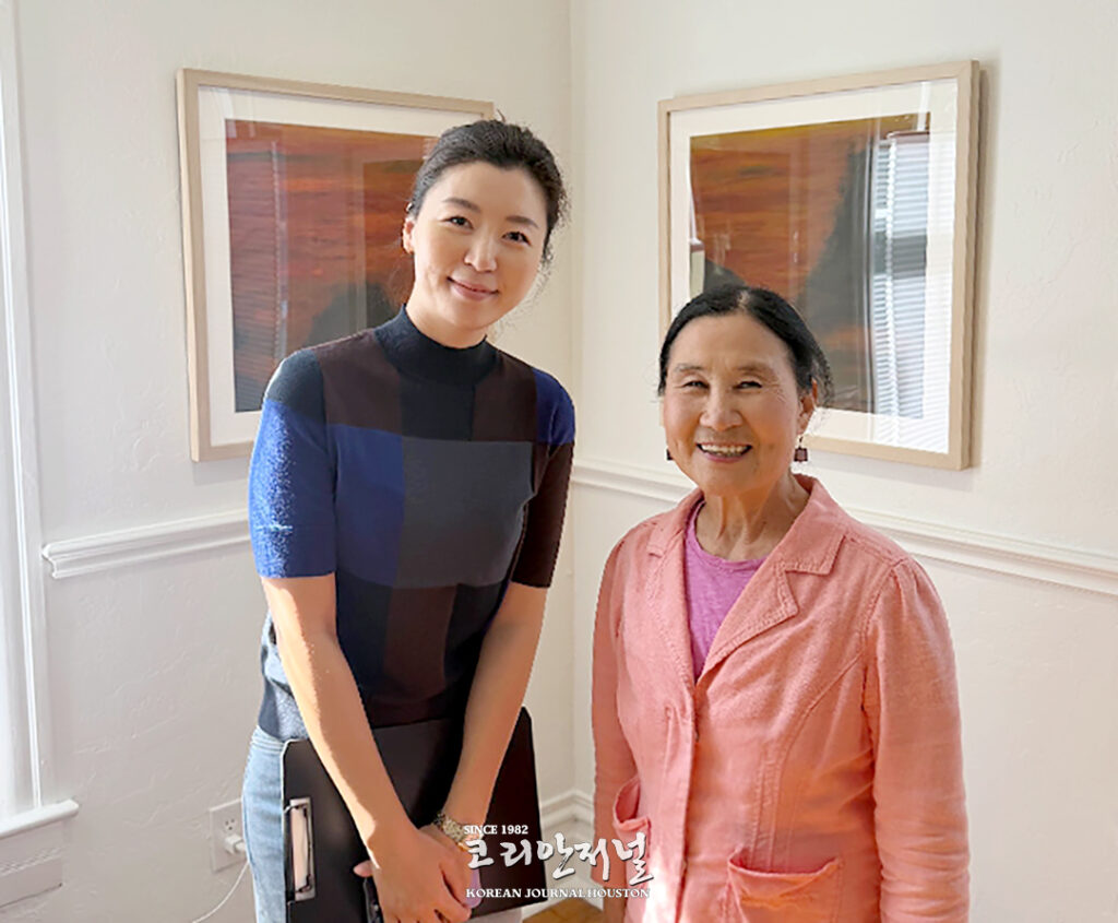 이종옥 작가 개인전 ‘빛의 여정’ 잔잔한 감동 1 4 2 이종옥 작가 개인전 빛의 여정 잔잔한 감동