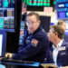 美S&P500·나스닥, 호르무즈 통항허용 소식에 연일 사상최고치 8 美S&P500·나스닥, 호르무즈 통항허용 소식에 연일 사상최고치