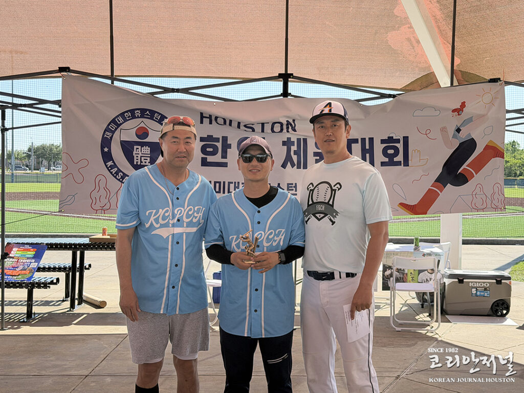 10년 만에 깨어난 역사의 감동, 휴스턴 한인 소프트볼 다시 뛴다(음성서비스) 2 1 1 2 050826