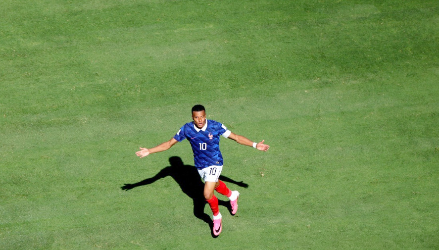 Mbappes goal celebration 0617