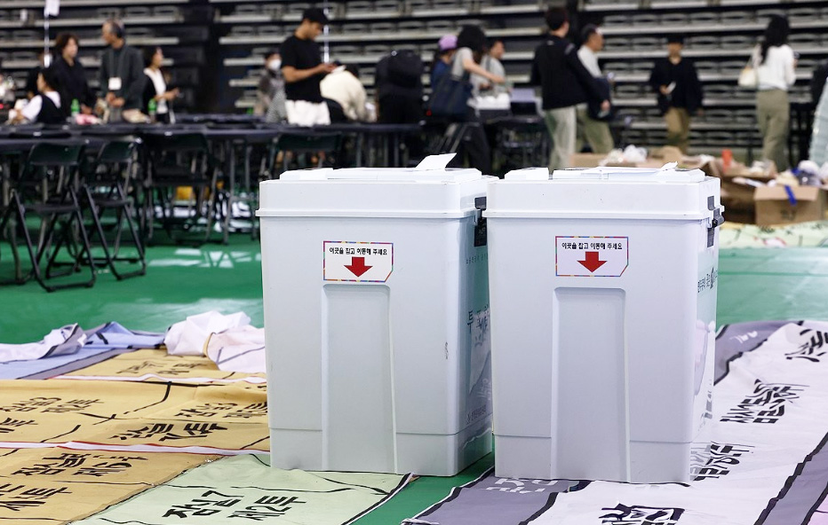 투표율 틀리자 수정 않고 통계 조작…6·3선거 사태 '새 국면' 1 Ballot Box 0724