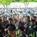 국조특위·경찰, 잠실개표소 진입…봉쇄 시위 27일만 6 국조특위·경찰, 잠실개표소 진입…봉쇄 시위 27일만
