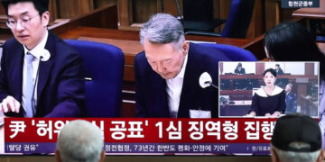 윤석열 선거법 사건 징역형 집유…확정시 국힘 397억원 반환해야