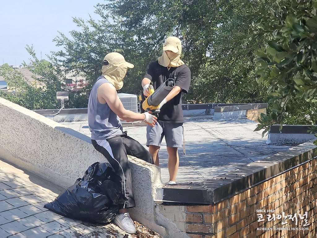 한인회, TKYLC와 함께 한인타운·한인회관 대청소 2 2 1 2 082826