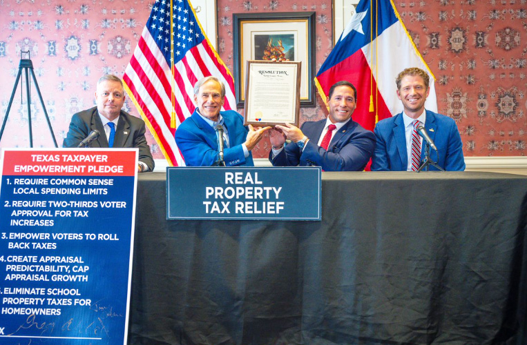 "타런트 카운티가 모델" 애벗 주지사, 재산세 감면 서약 서명(음성서비스) 1 Gov. Abbott x 0822