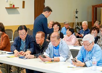 배움과 소통으로 가꾸는 어르신의 풍요로운 삶과 여유