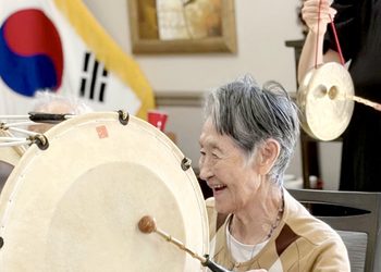 ‘오크몬트 요양원’ 한가위, 한미 입주자·가족이 한자리에