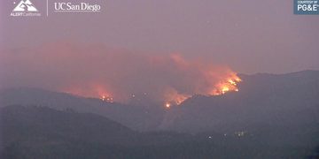 요세미티 국립공원 산불 진화 중 헬기 추락 참사(음성서비스) 5 요세미티 국립공원 산불 진화 중 헬기 추락 참사(음성서비스)
