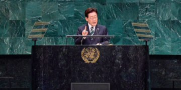 李대통령, '한반도 평화체제 구축' 다자대화 추진 의지 표명 5 李대통령, ‘한반도 평화체제 구축’ 다자대화 추진 의지 표명
