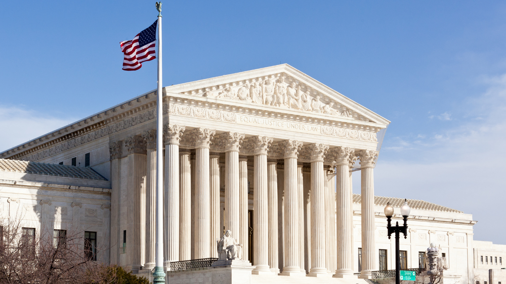 美대법원, 트럼프 '제3국 이민자 추방' 당분간 허용 1 us Supreme Court 0701 1024x576 1