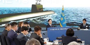 美국민 58% “한국 핵잠 개발 찬성”…韓 핵개발 반대는 71%