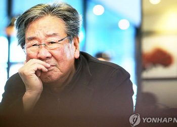 아버지 품 그리웠던 소년, ‘국민 아버지’로 한 시대 품었다