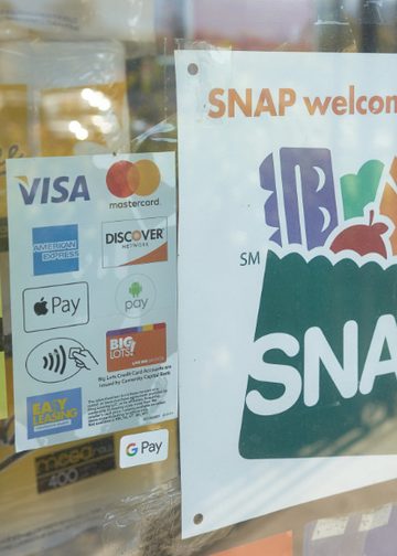 스냅(SNAP) 10월부터…4인 가족 최대 1,023달러(음성서비스) 1 스냅(SNAP) 10월부터…4인 가족 최대 1,023달러(음성서비스)